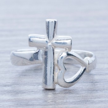 Anillo cruz con corazón Plata de Ley 925