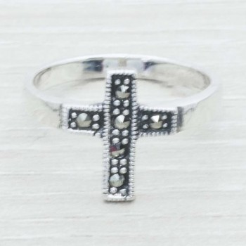 Anillo cruz marquesita Plata de Ley 925