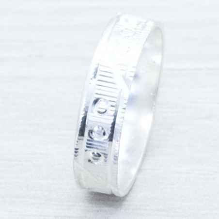 Anillo alianza diamantada Plata de Ley 925