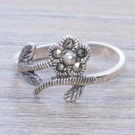 Anillo marquesita flor Plata de Ley 925