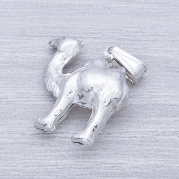 Colgante camello esmaltado Plata de Ley