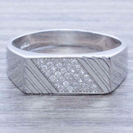 Anillo con circonia rectangular Plata de Ley 925