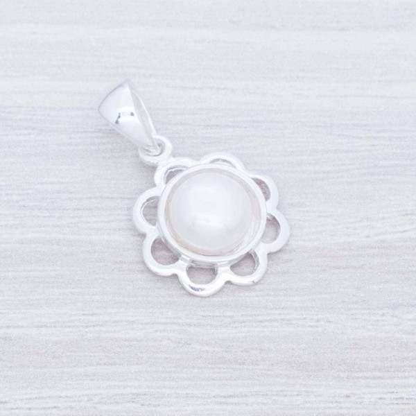 Colgante flor con perla Plata de Ley