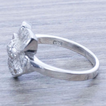 Anillo flor cinco pétalos Plata de Ley 925