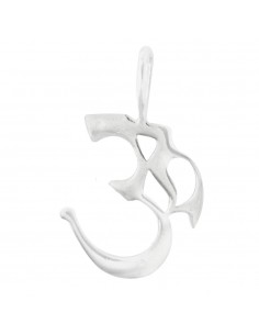 Collar OM en Plata de Ley 2