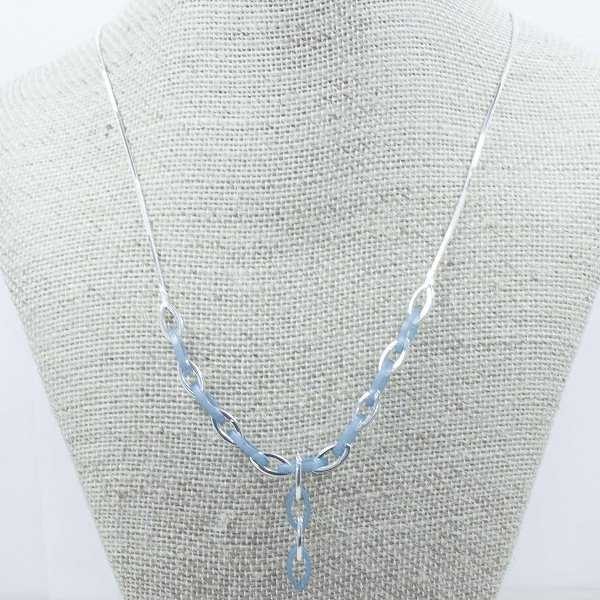 Collar diamantado eslabon oval Plata de Ley 925